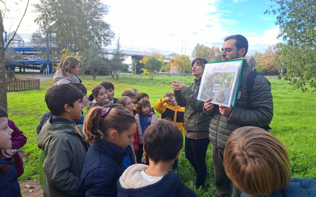 LEARNING THROUGH OUR ENVIRONMENT. NATURE